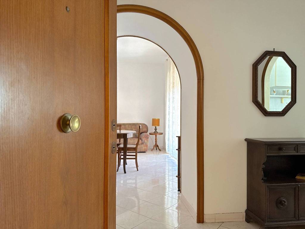 appartamento in vendita a Roma in zona Ostia