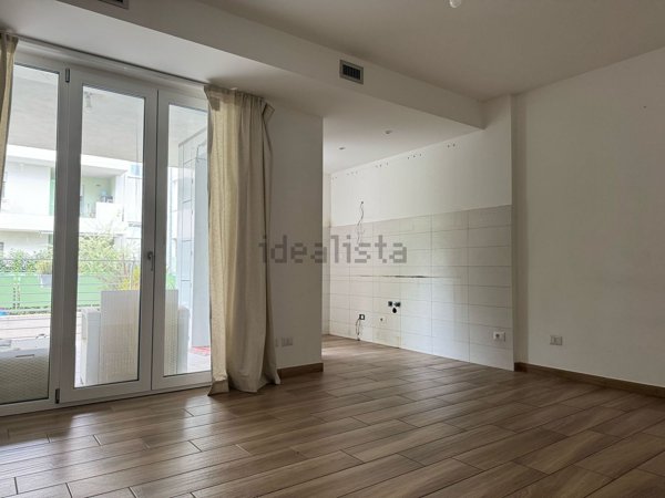 appartamento in vendita a Roma in zona Selva Candida