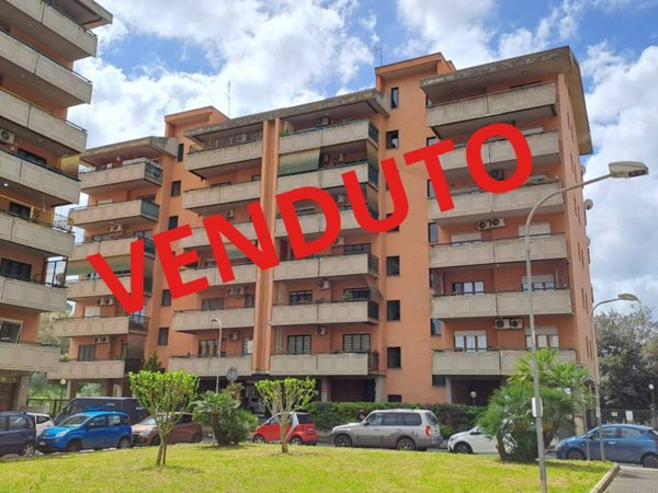 appartamento in vendita a Roma in zona Trastevere