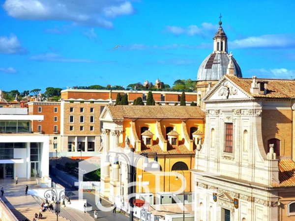 appartamento in vendita a Roma in zona Campo Marzio