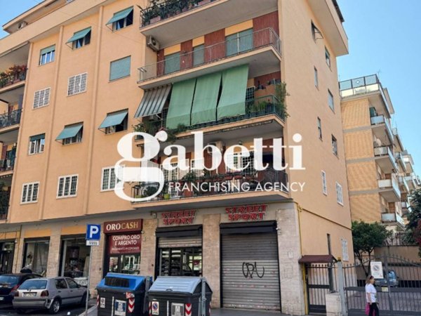 appartamento in vendita a Roma in zona Prenestino-Centocelle