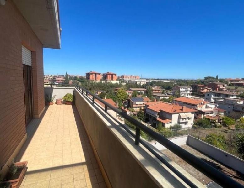 appartamento in vendita a Roma in zona Massimina/Casal Lumbroso