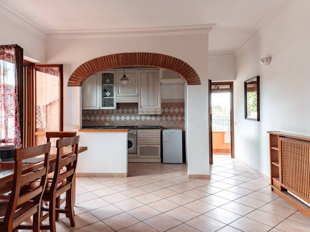 appartamento in vendita a Roma in zona Castel di Leva
