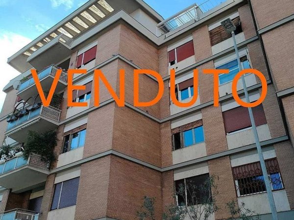 appartamento in vendita a Roma in zona Nomentano