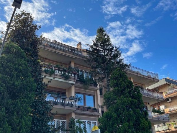 appartamento in vendita a Roma in zona Portuense