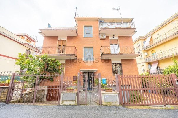 appartamento in vendita a Roma in zona Borghesiana