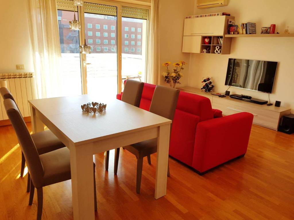 appartamento in vendita a Roma in zona Portuense