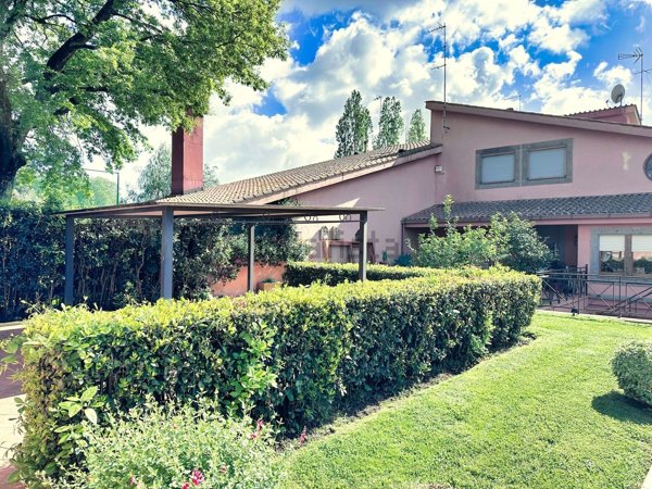 casa indipendente in vendita a Roma in zona Olgiata