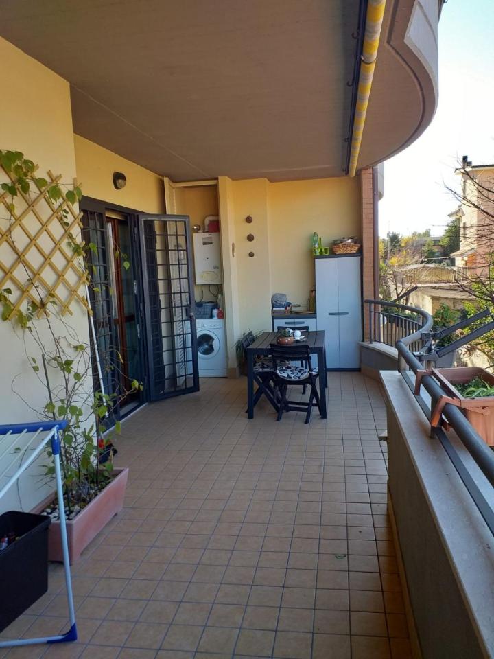 appartamento in vendita a Roma in zona Massimina/Casal Lumbroso