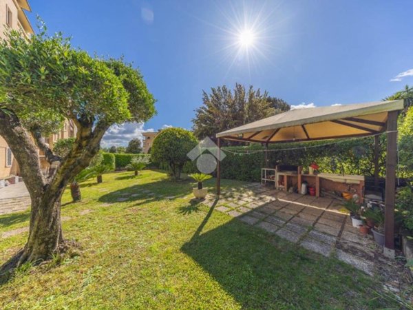 appartamento in vendita a Roma in zona Settecamini