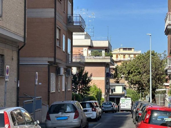 appartamento in vendita a Roma in zona Casalotti