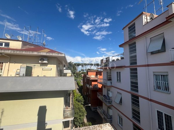 appartamento in vendita a Roma in zona Primavalle