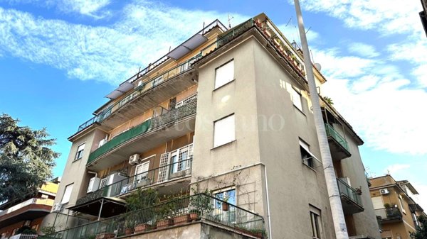 appartamento in vendita a Roma in zona Prenestino-Centocelle