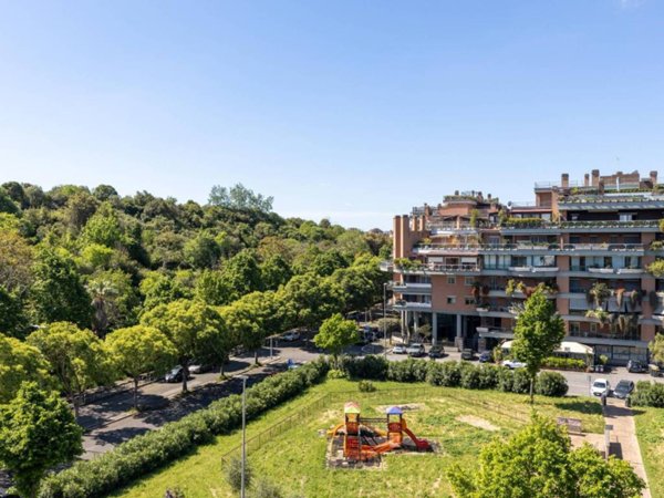 appartamento in vendita a Roma in zona Torrino