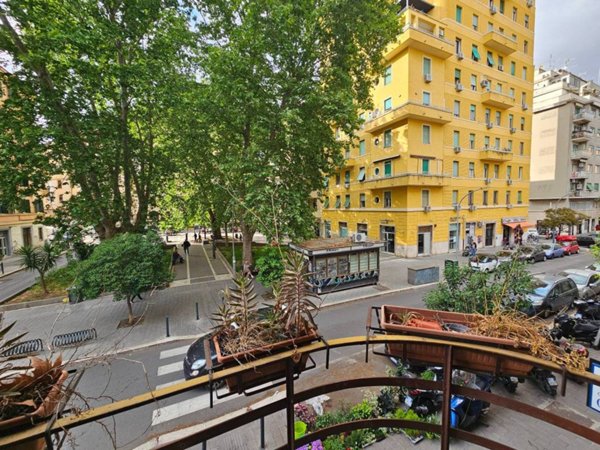 appartamento in vendita a Roma in zona Appio Latino