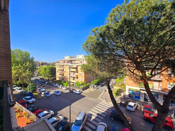 appartamento in vendita a Roma in zona Torrevecchia