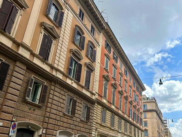appartamento in vendita a Roma in zona Ostia