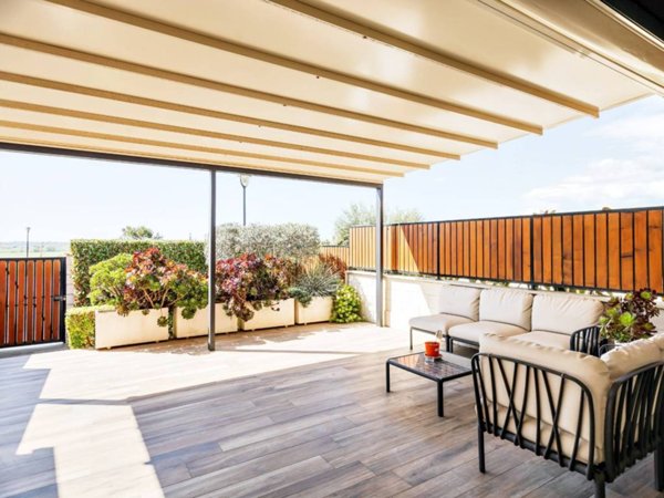 casa indipendente in vendita a Roma in zona Mezzocammino