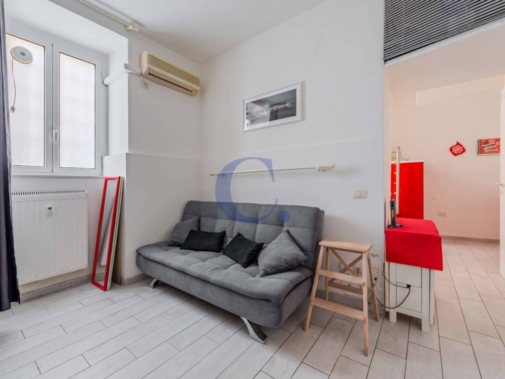 appartamento in vendita a Roma in zona Trastevere