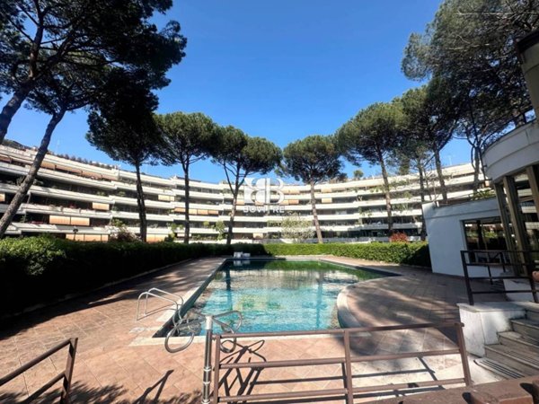 appartamento in vendita a Roma in zona EUR