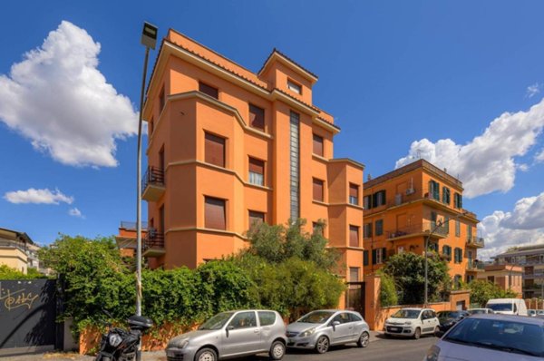 appartamento in vendita a Roma in zona Gianicolense
