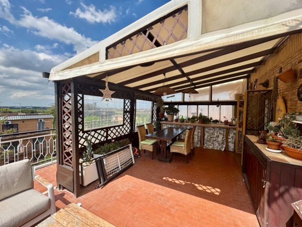 appartamento in vendita a Roma in zona Romanina