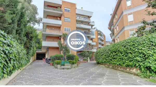 appartamento in vendita a Roma