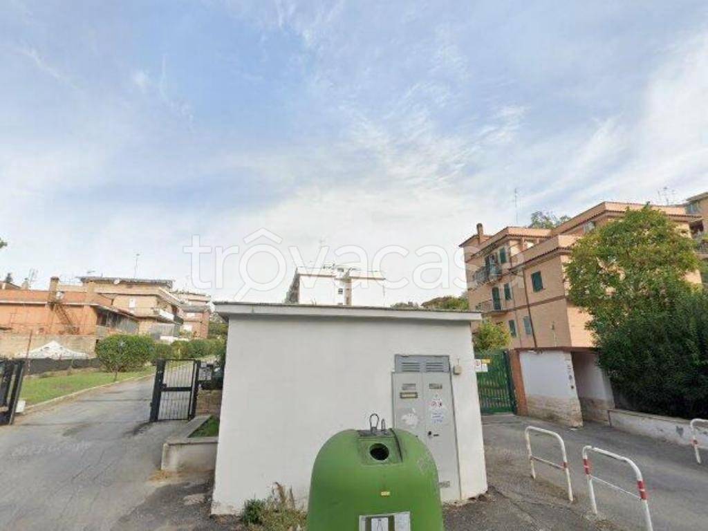 appartamento in vendita a Roma in zona Casalotti