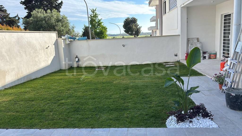 casa indipendente in vendita a Roma in zona Mezzocammino