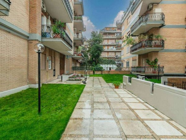appartamento in vendita a Roma in zona Gianicolense