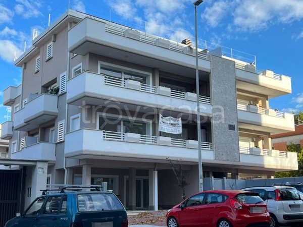 appartamento in vendita a Roma in zona Alessandrino