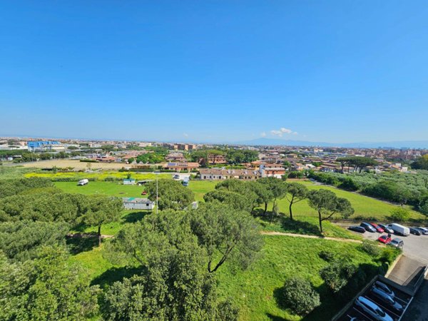 appartamento in vendita a Roma in zona Cinecittà