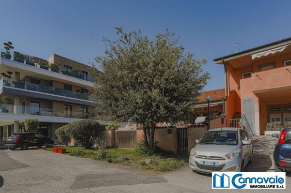 casa indipendente in vendita a Roma in zona Infernetto