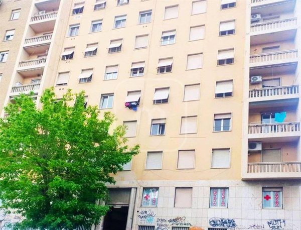 appartamento in vendita a Roma in zona Tuscolano
