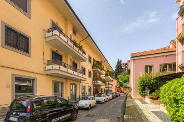 appartamento in vendita a Roma in zona Tor di Quinto