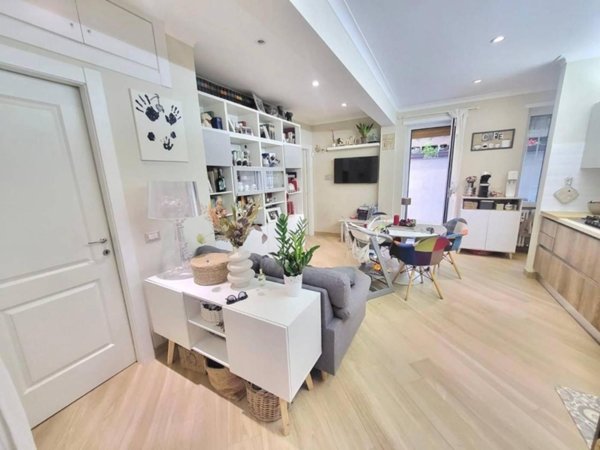appartamento in vendita a Roma in zona EUR