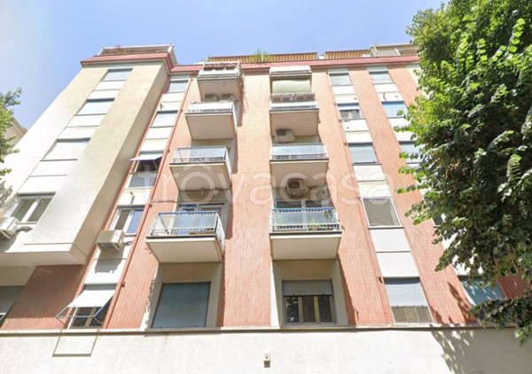appartamento in vendita a Roma in zona Appio Latino