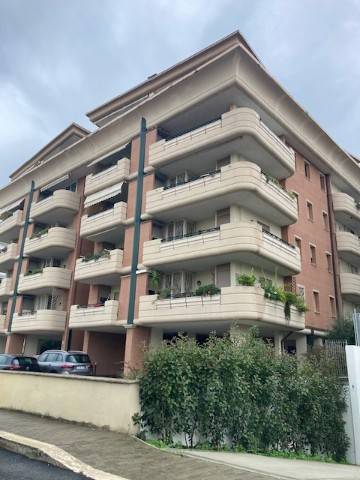 appartamento in vendita a Roma in zona Mezzocammino