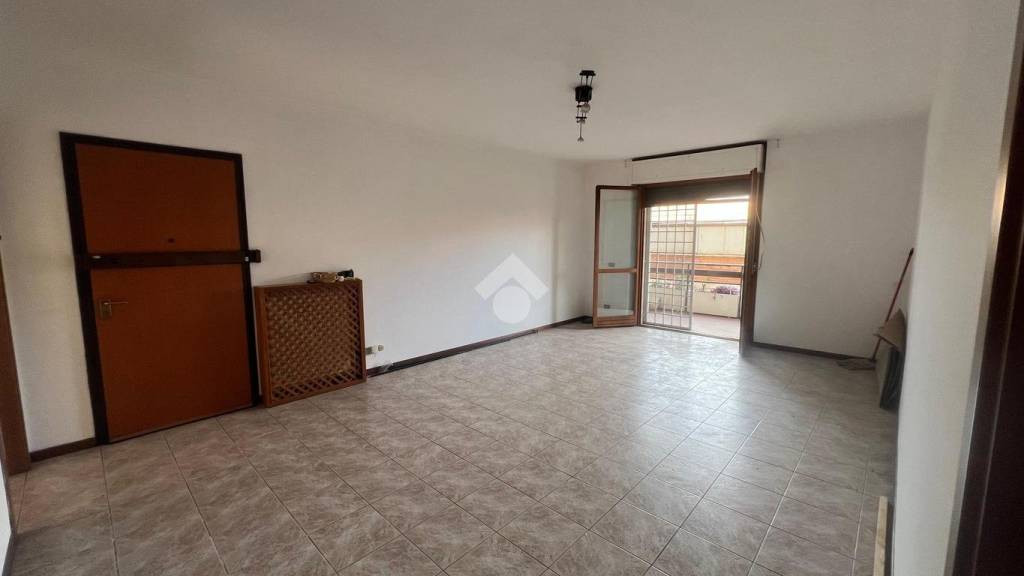 appartamento in vendita a Roma in zona San Basilio