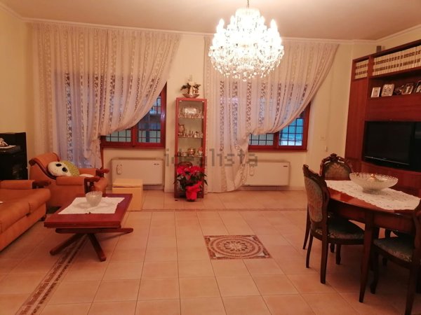appartamento in vendita a Roma in zona Collatino