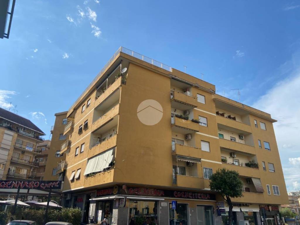 appartamento in vendita a Roma in zona Monte Sacro/Talenti