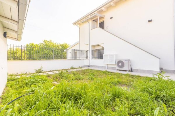 appartamento in vendita a Roma in zona Casal Morena