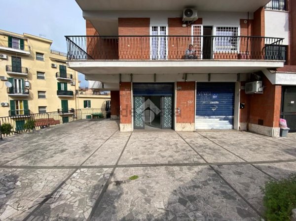locale commerciale in vendita a Roma in zona Ottavia