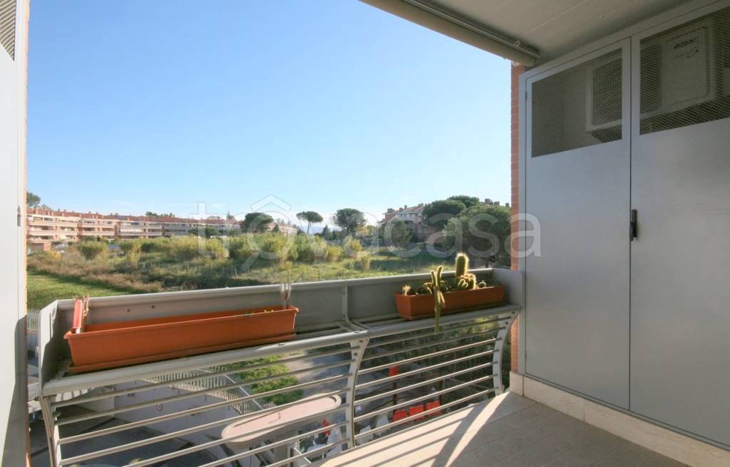 appartamento in vendita a Roma in zona Ostiense