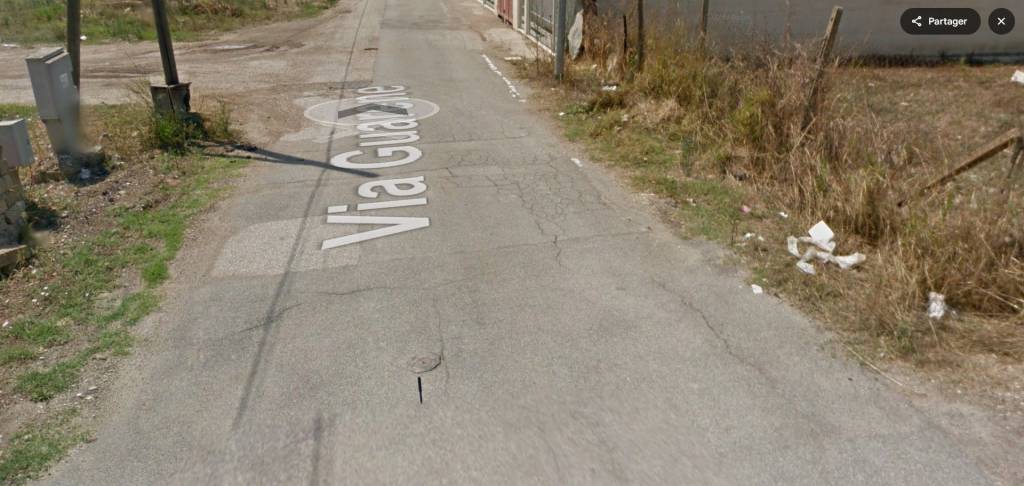 casa indipendente in vendita a Roma in zona Torrino