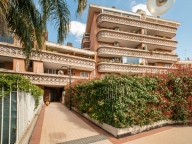 appartamento in vendita a Roma in zona EUR