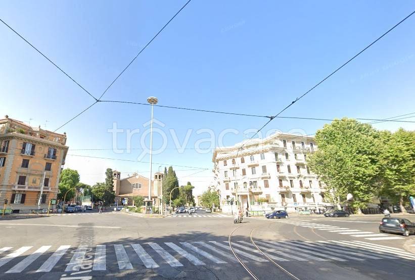 casa indipendente in vendita a Roma in zona Parioli