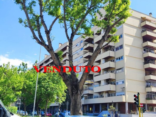 appartamento in vendita a Roma in zona Ponte Mammolo