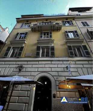 appartamento in vendita a Roma in zona Campo Marzio