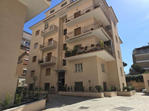 appartamento in vendita a Roma in zona Monte Sacro/Talenti